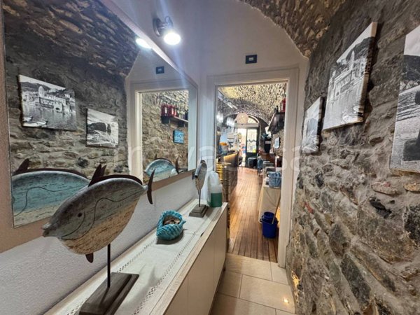 negozio in vendita a Monterosso al Mare