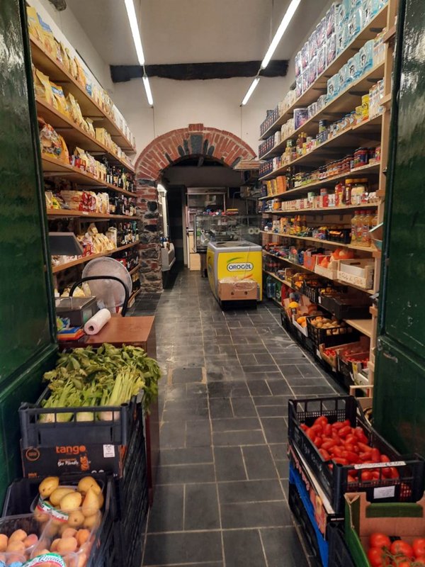 negozio in vendita a Monterosso al Mare