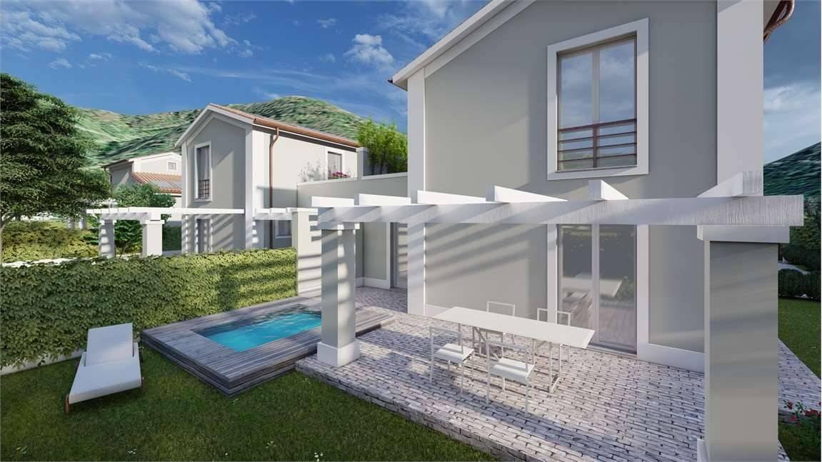 casa indipendente in vendita a Luni