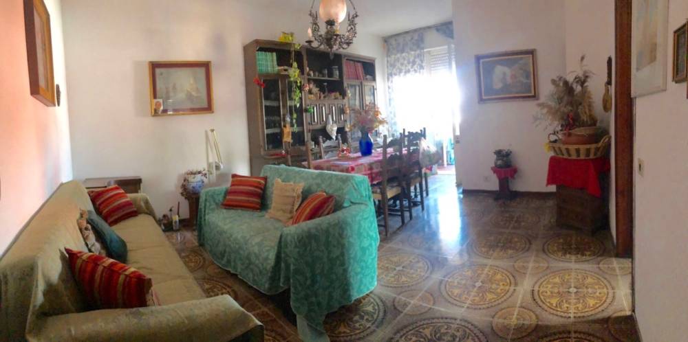 appartamento in vendita a Luni