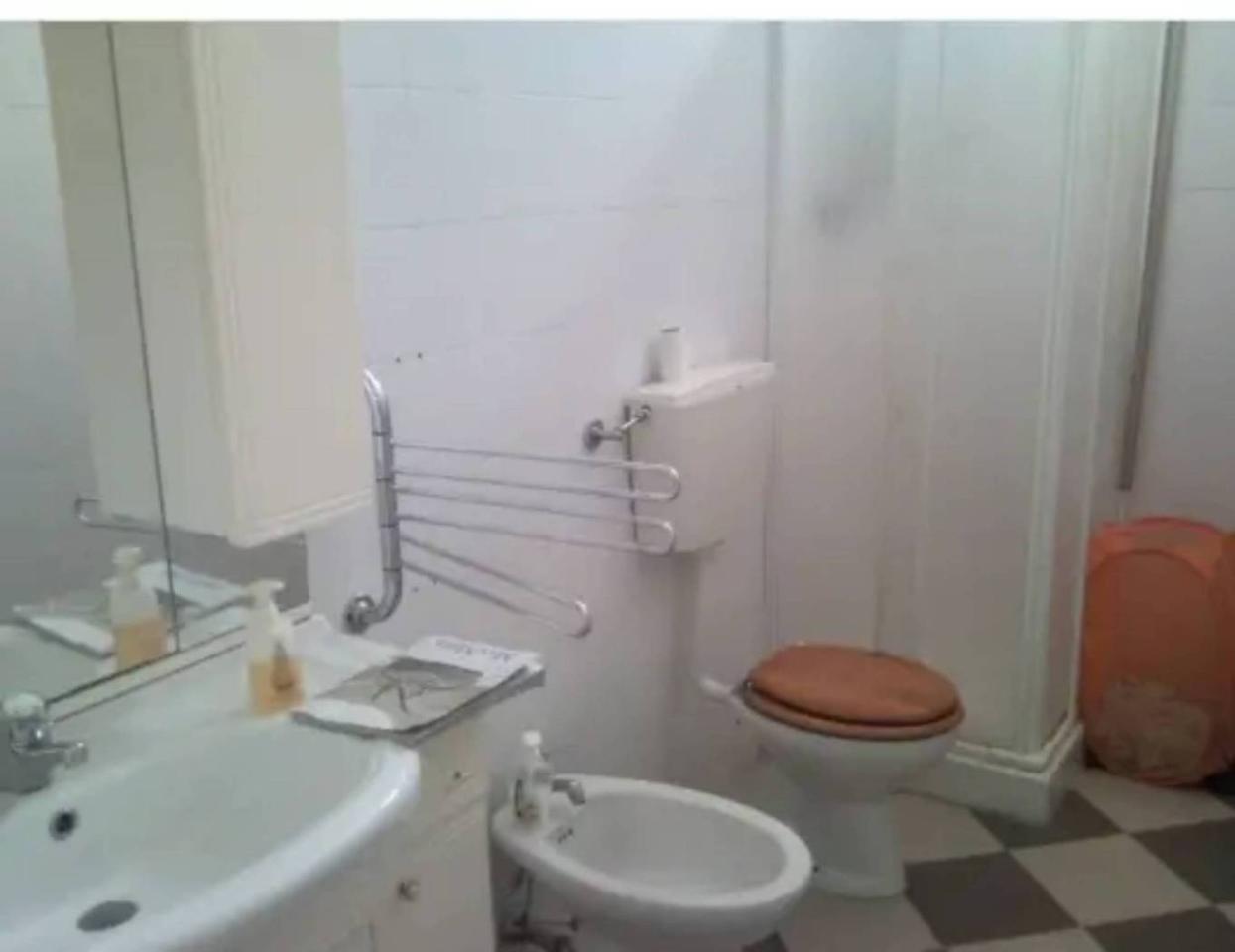 appartamento in vendita a Luni in zona Dogana