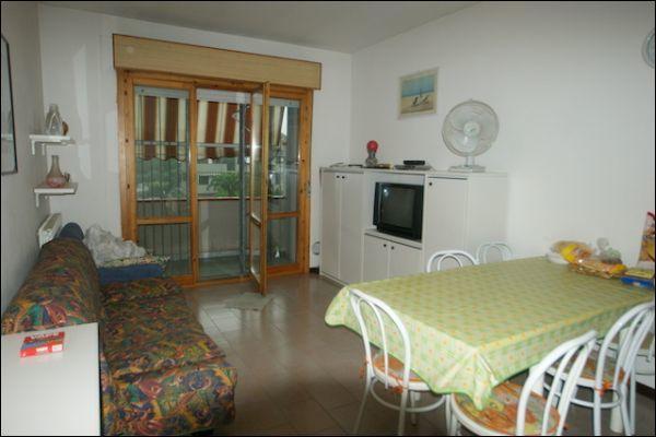 appartamento in vendita a Luni