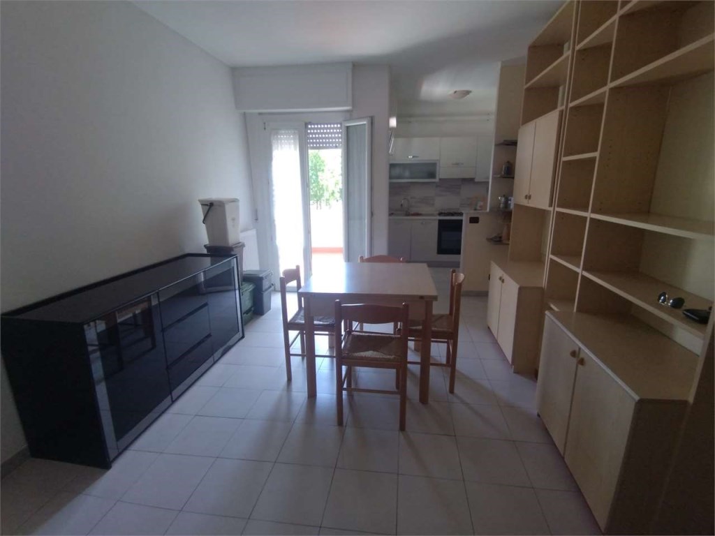 appartamento in vendita a Luni in zona Casano