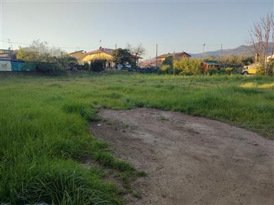 casa indipendente in vendita a Luni
