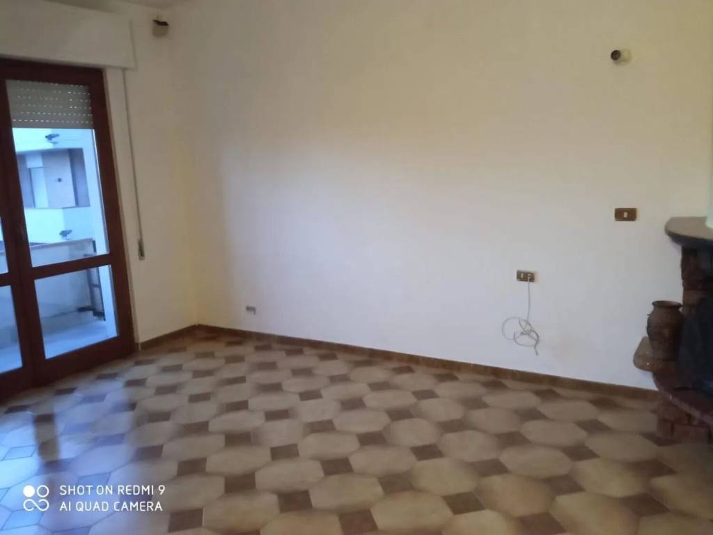 appartamento in vendita a Luni