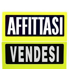 locale commerciale in vendita a Luni in zona Casano