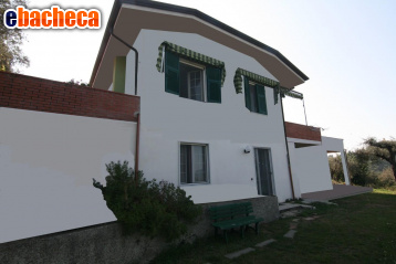 appartamento in vendita a Luni in zona Casano