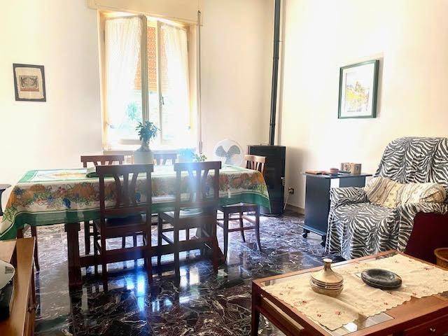 casa indipendente in vendita a Luni in zona Casano