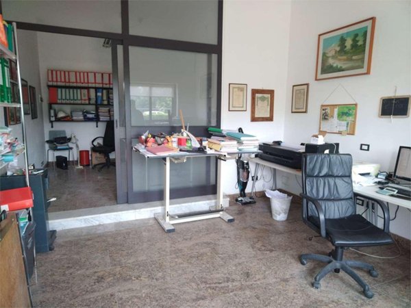 appartamento in vendita a Luni in zona Isola
