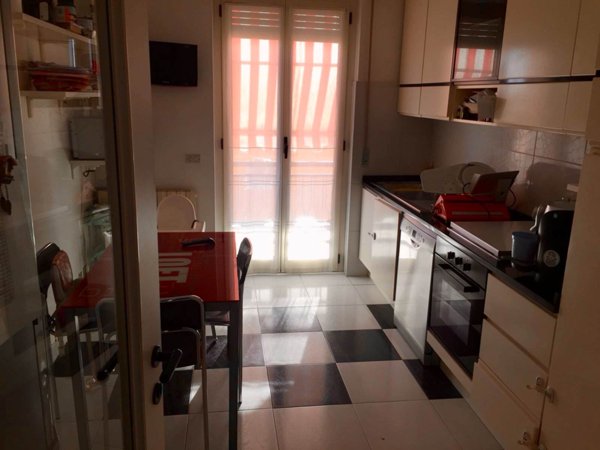 appartamento in vendita a Luni in zona Dogana