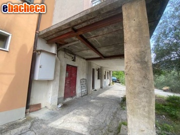 appartamento in vendita a Luni in zona Casano