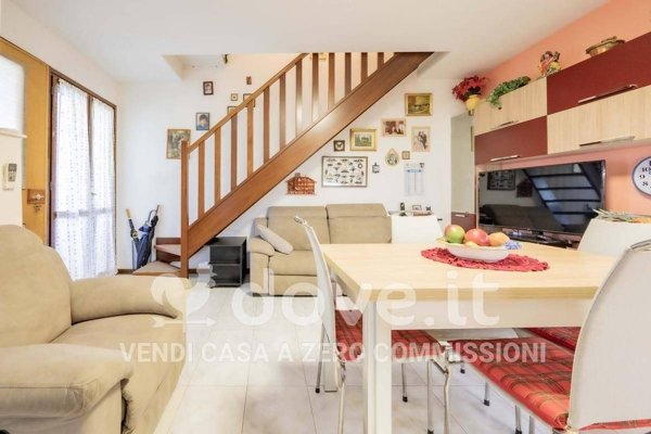 appartamento in vendita a Luni