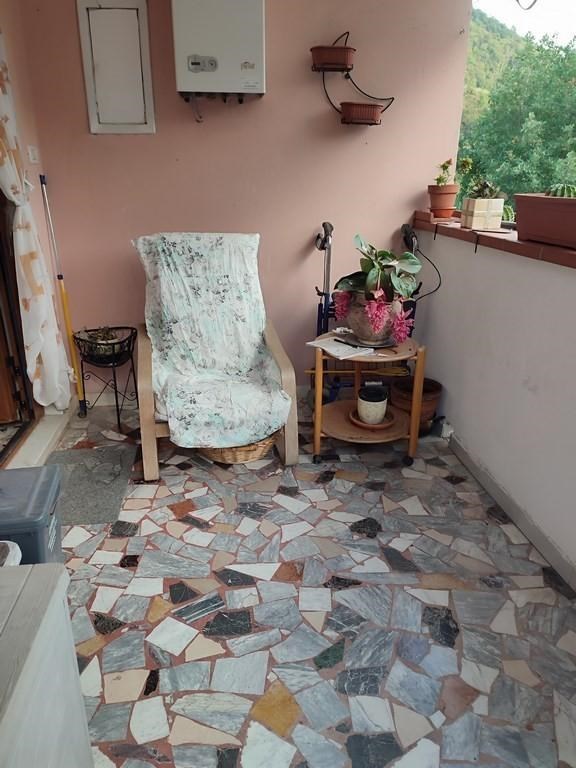 casa indipendente in vendita a Luni in zona Casano