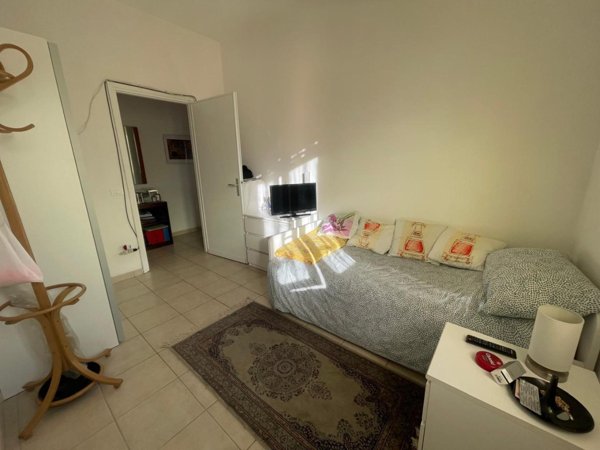 appartamento in vendita a Luni