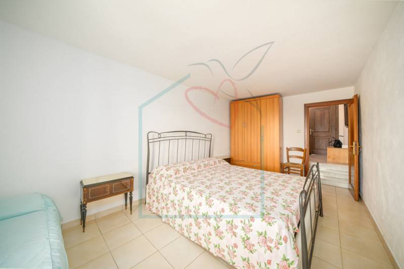 appartamento in vendita a Luni