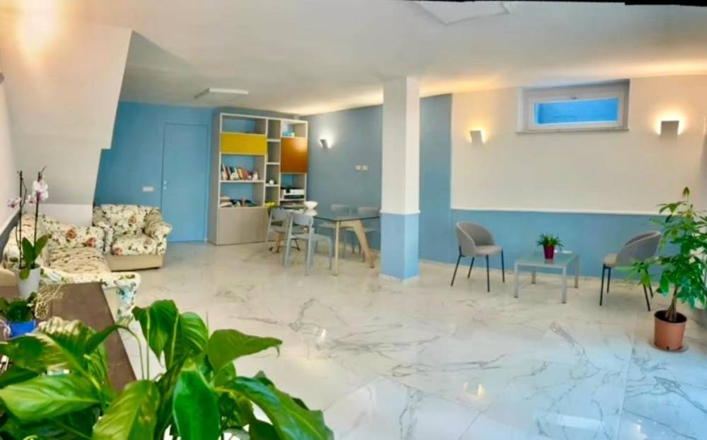 casa indipendente in vendita a Luni