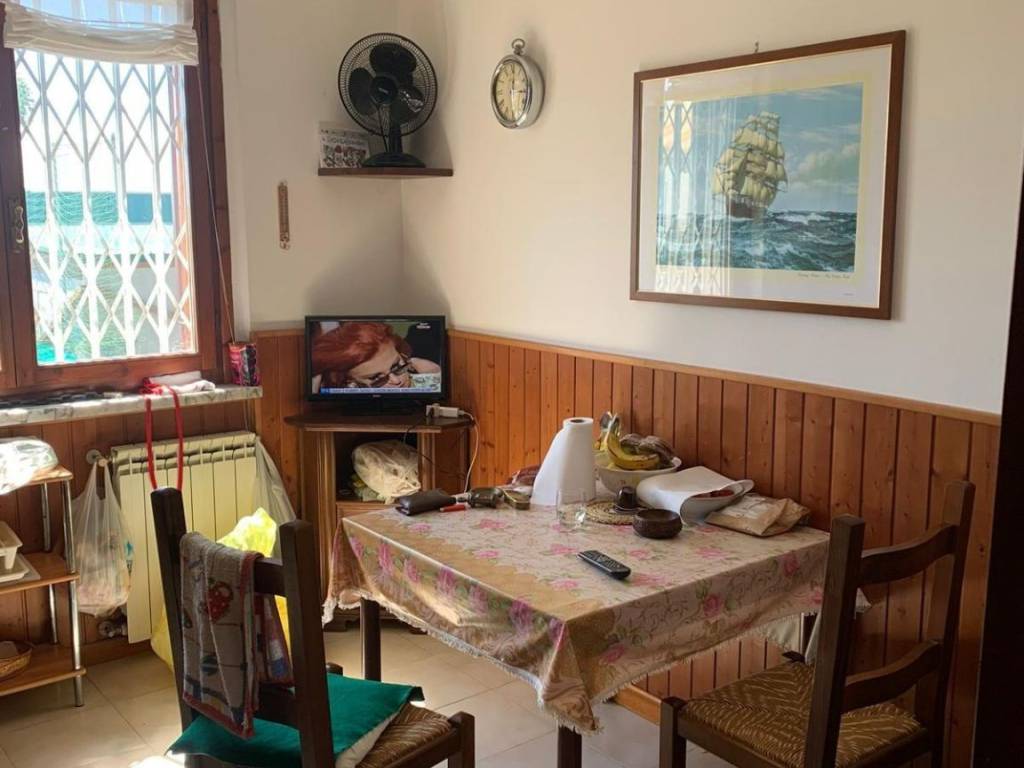 appartamento in vendita a Luni