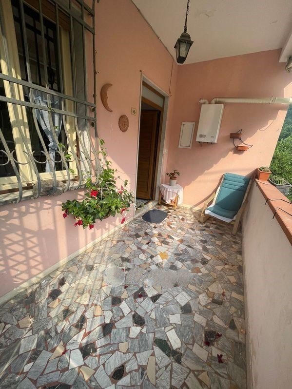 appartamento in vendita a Luni in zona Casano