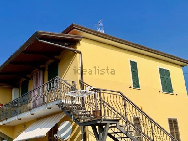appartamento in vendita a Luni
