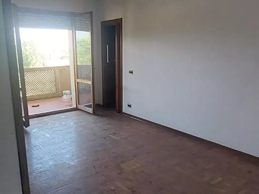 appartamento in vendita a Luni