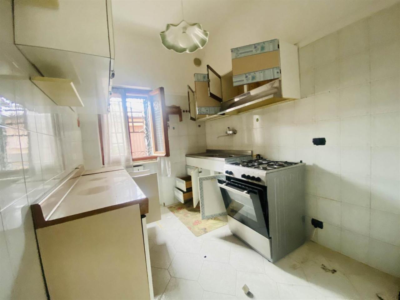 appartamento in vendita a Luni