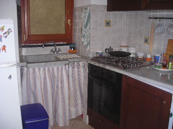 appartamento in vendita a Luni in zona Nicola