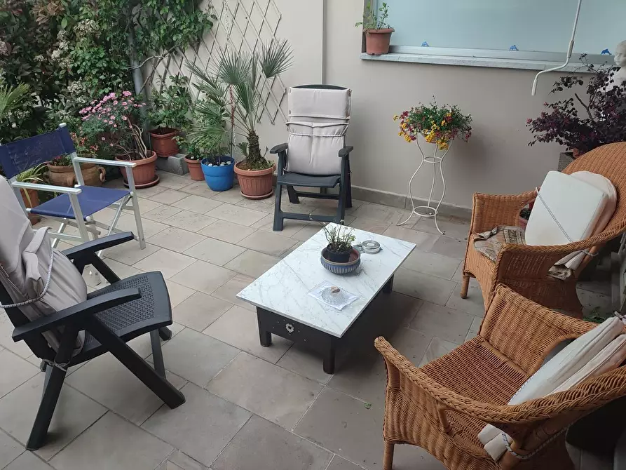 appartamento in vendita a Luni