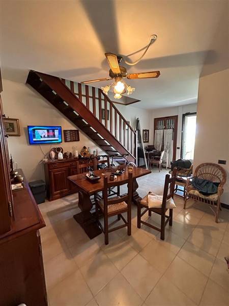 appartamento in vendita a Luni