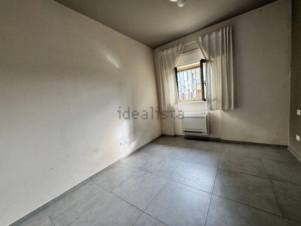 appartamento in vendita a Luni in zona Isola