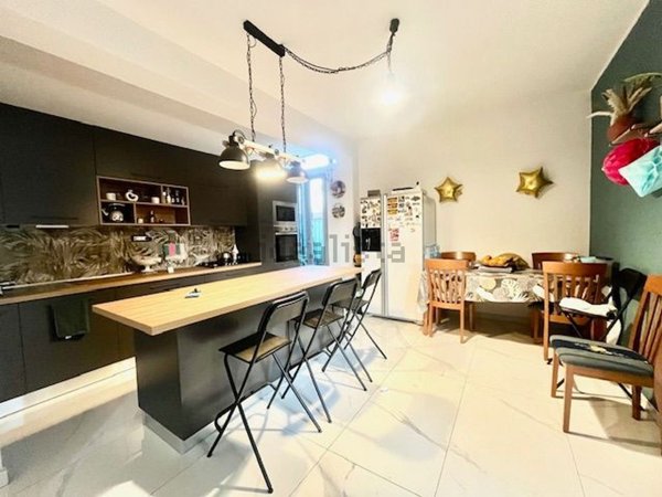 casa indipendente in vendita a Luni