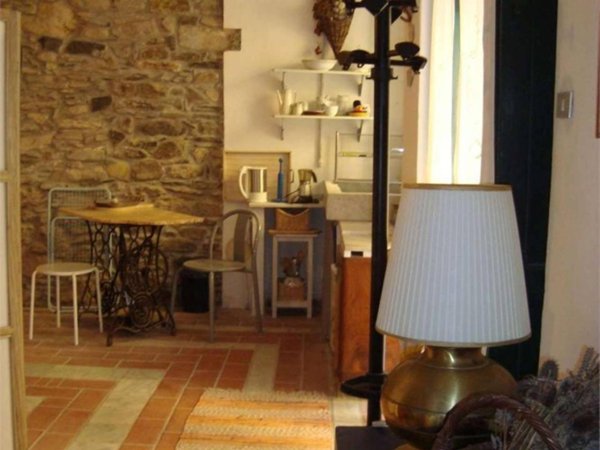 casale in vendita a Luni