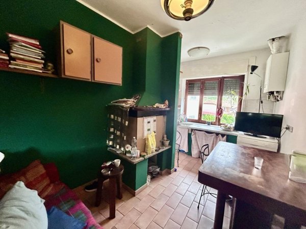 appartamento in vendita a Luni in zona Serravalle