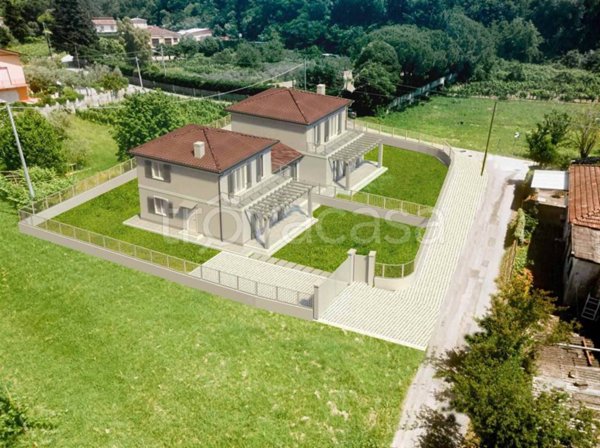 casa indipendente in vendita a Luni in zona Isola