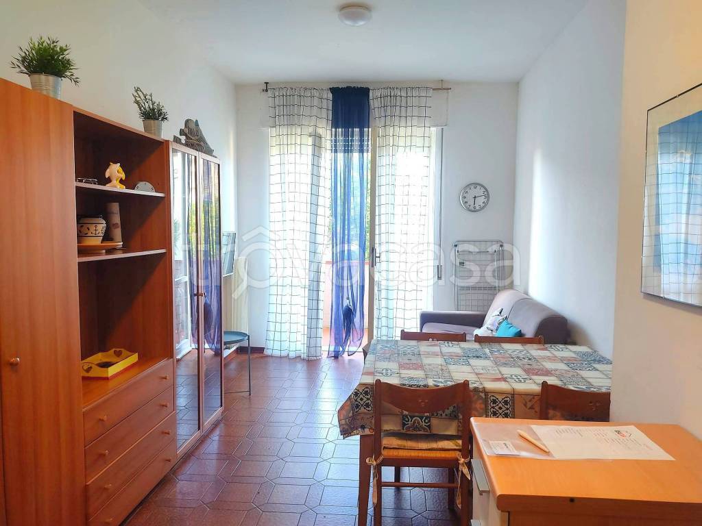 appartamento in vendita a Luni