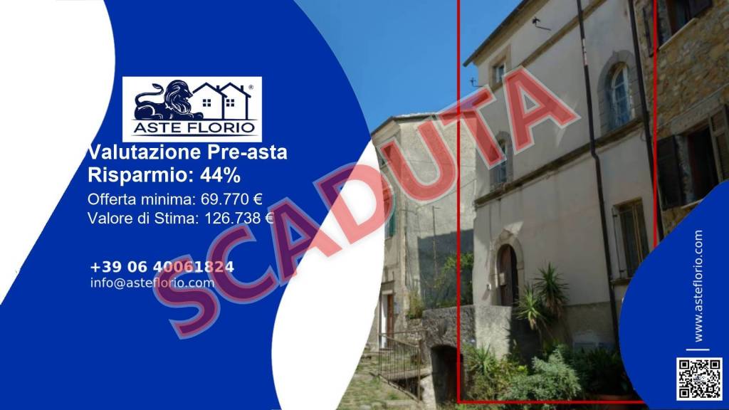 appartamento in vendita a Luni in zona Nicola