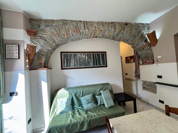 appartamento in vendita a Luni in zona Casano