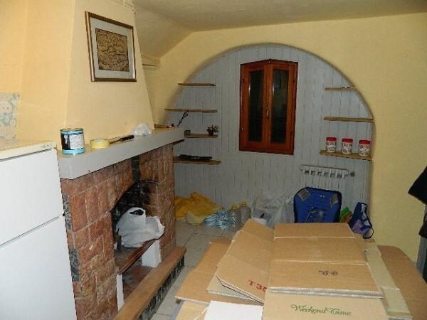 appartamento in vendita a Luni in zona Nicola