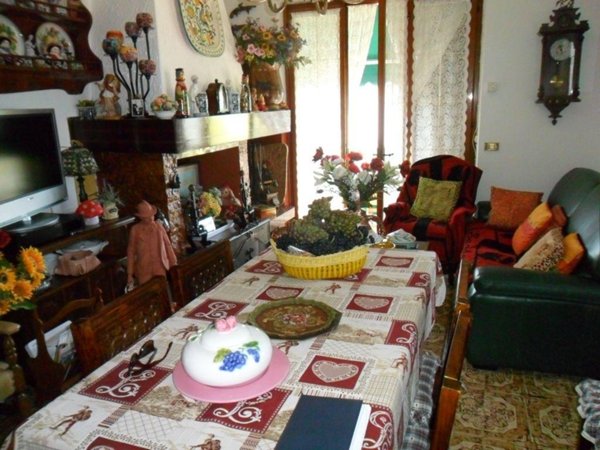 appartamento in vendita a Luni