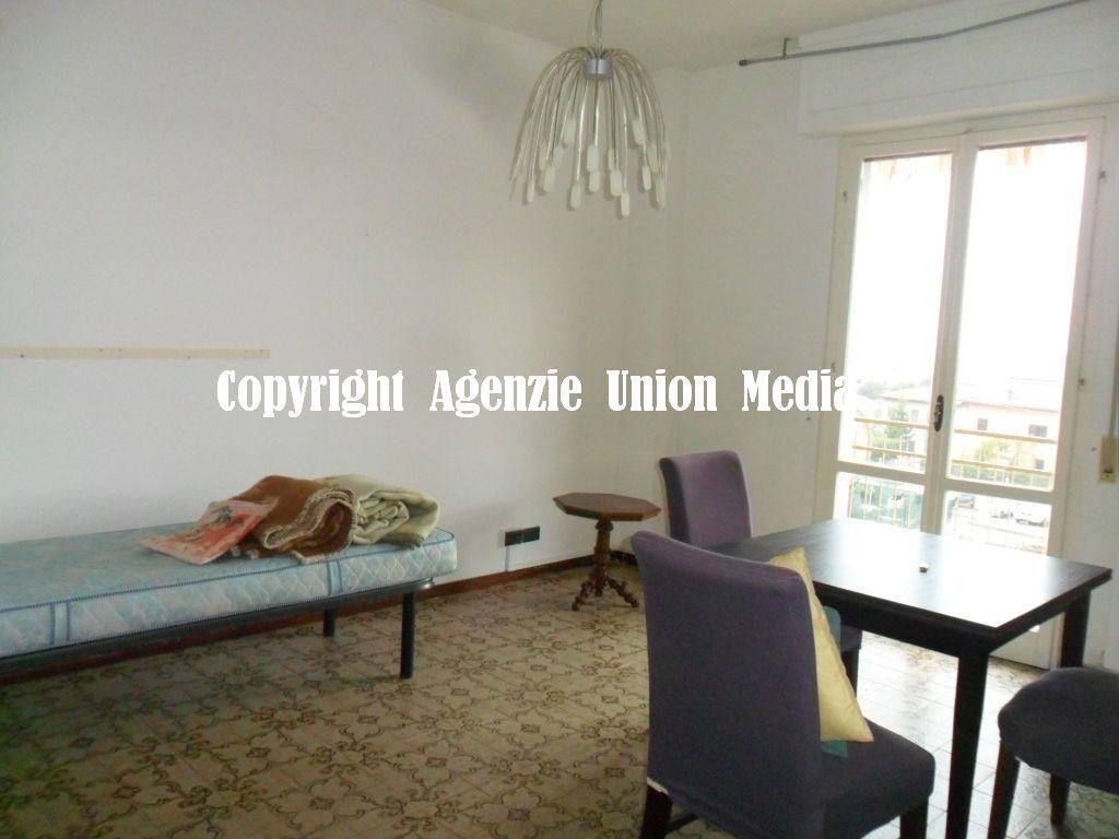 appartamento in vendita a Luni