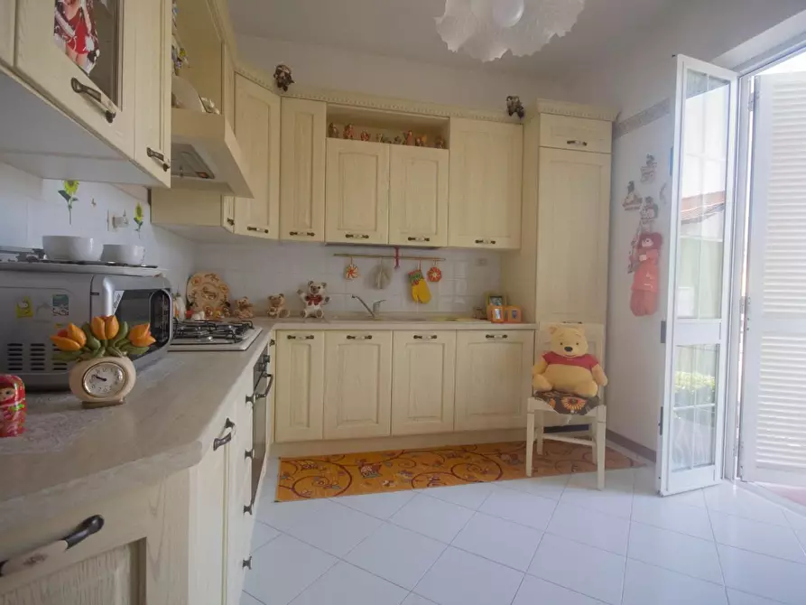 appartamento in vendita a Luni in zona Dogana