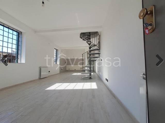 casa indipendente in vendita a Luni in zona Dogana