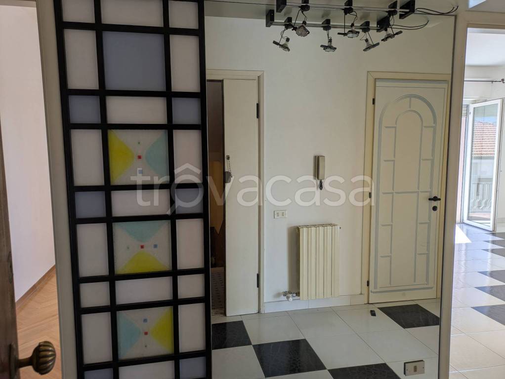 appartamento in vendita a Luni