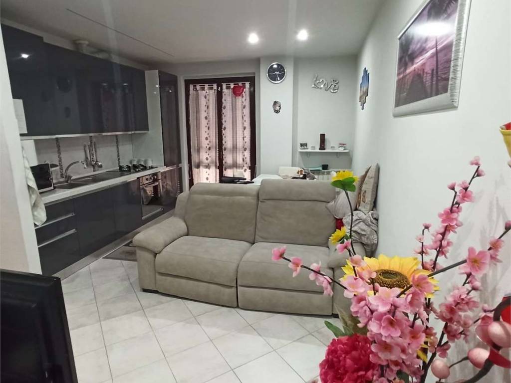 appartamento in vendita a Luni