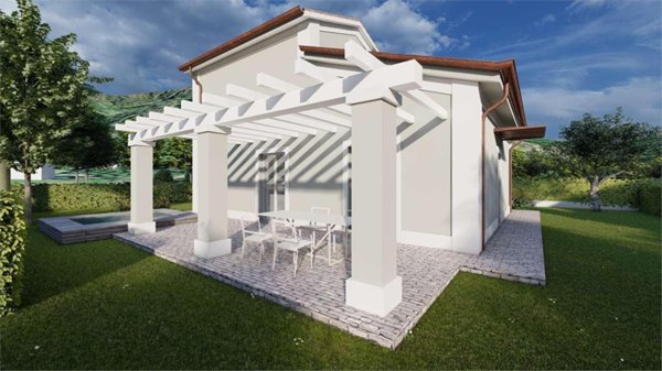 casa indipendente in vendita a Luni