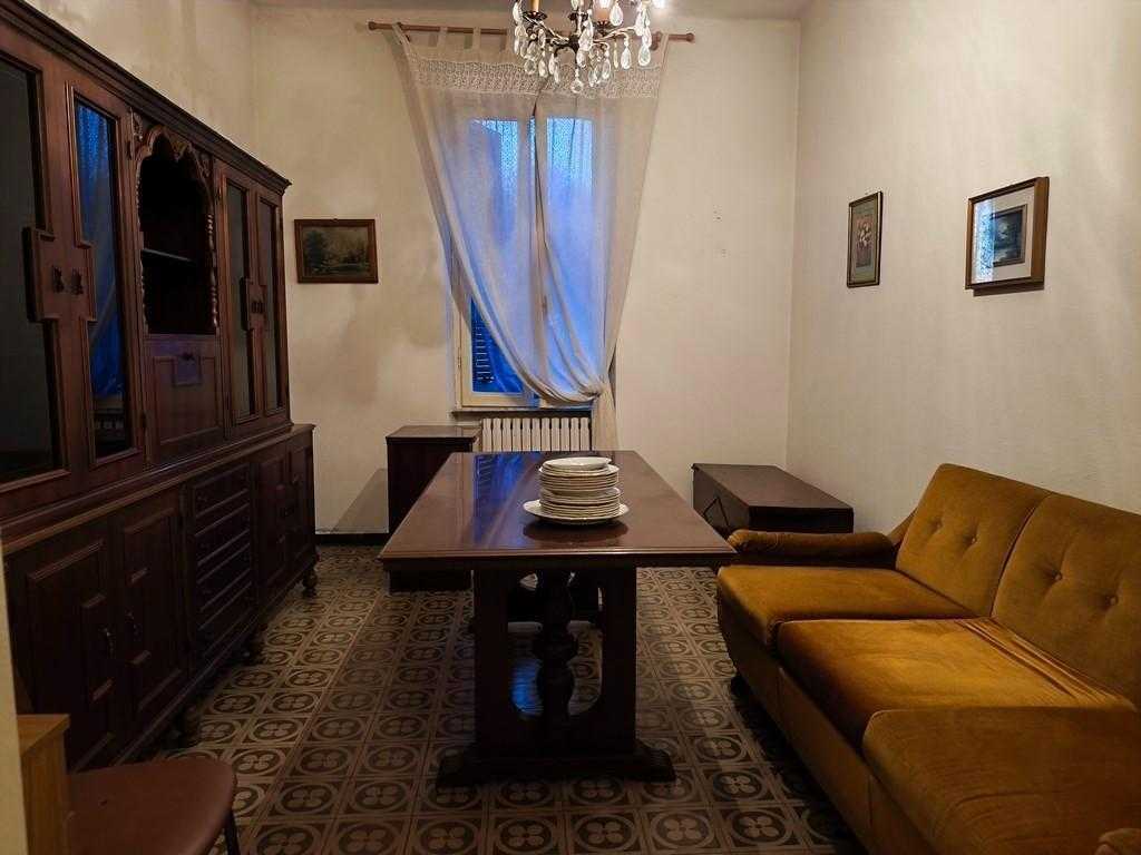 casa indipendente in vendita a Luni in zona Isola