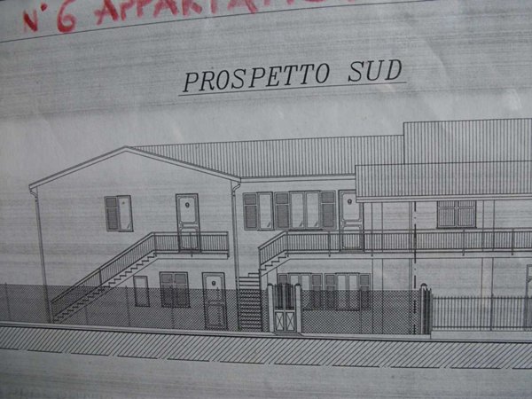 casa indipendente in vendita a Luni in zona Dogana