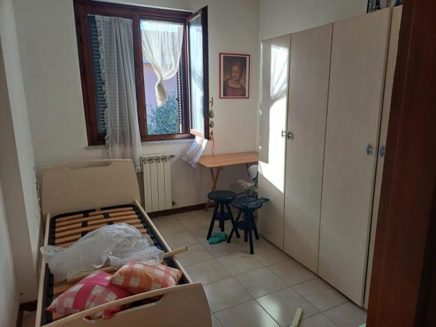 casa indipendente in vendita a Luni