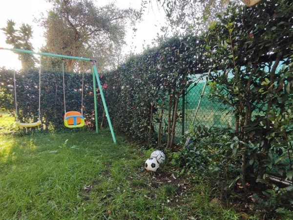 appartamento in vendita a Luni