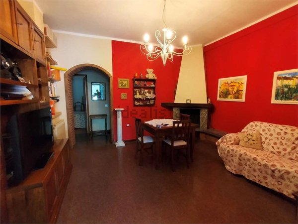 appartamento in vendita a Luni in zona Casano