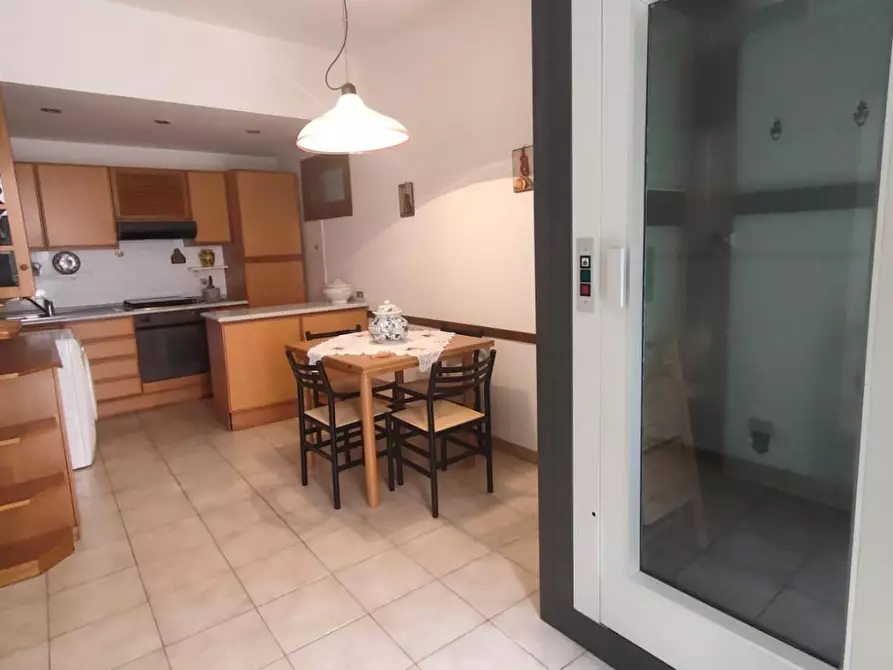 attico in vendita a Luni in zona Nicola